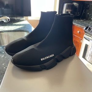 Balenciaga sneakers size 40, 7.5